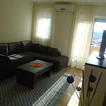 Fantastic Brand New Apartment Podgorica Bagian luar foto